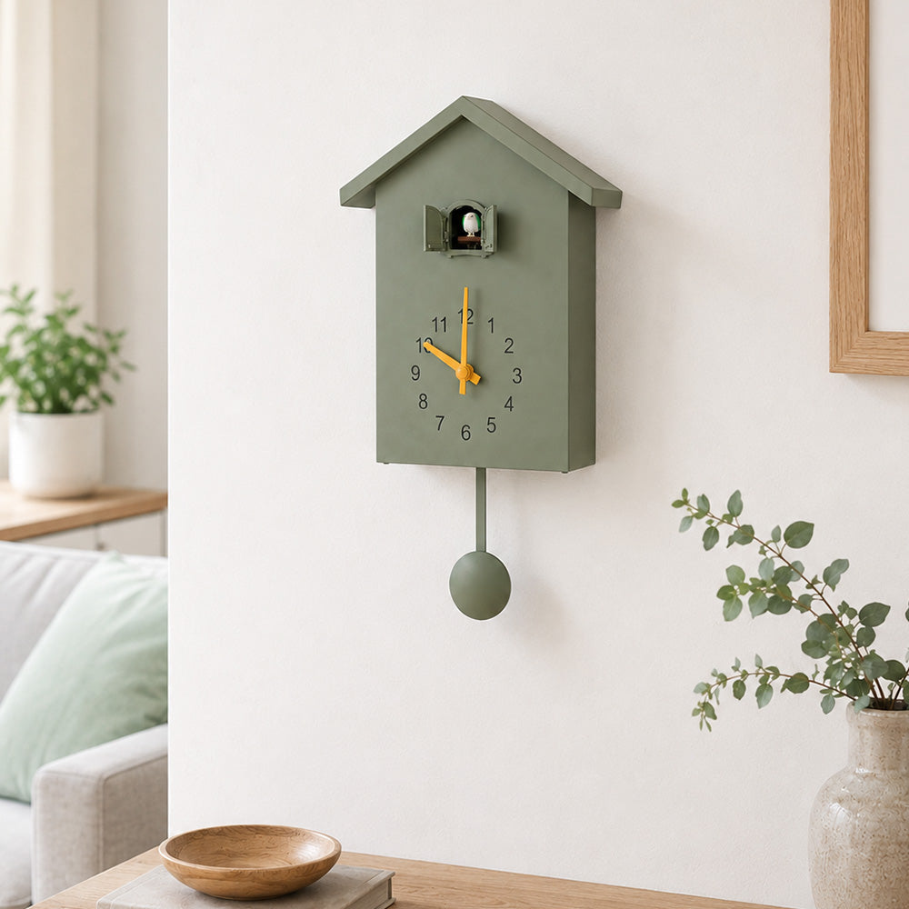 Horloge coucou moderne Tyrol forme maison balancier