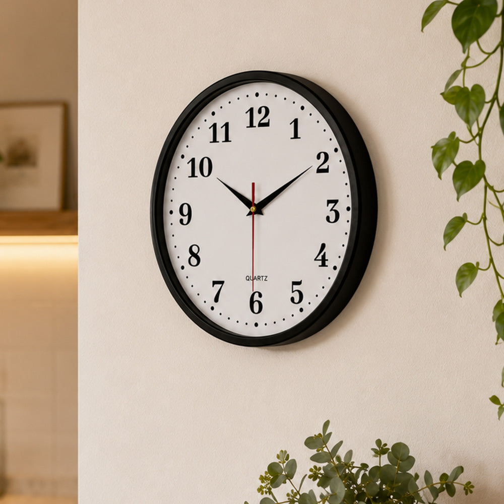Horloge murale ronde Brest cadran blanc chiffres noirs