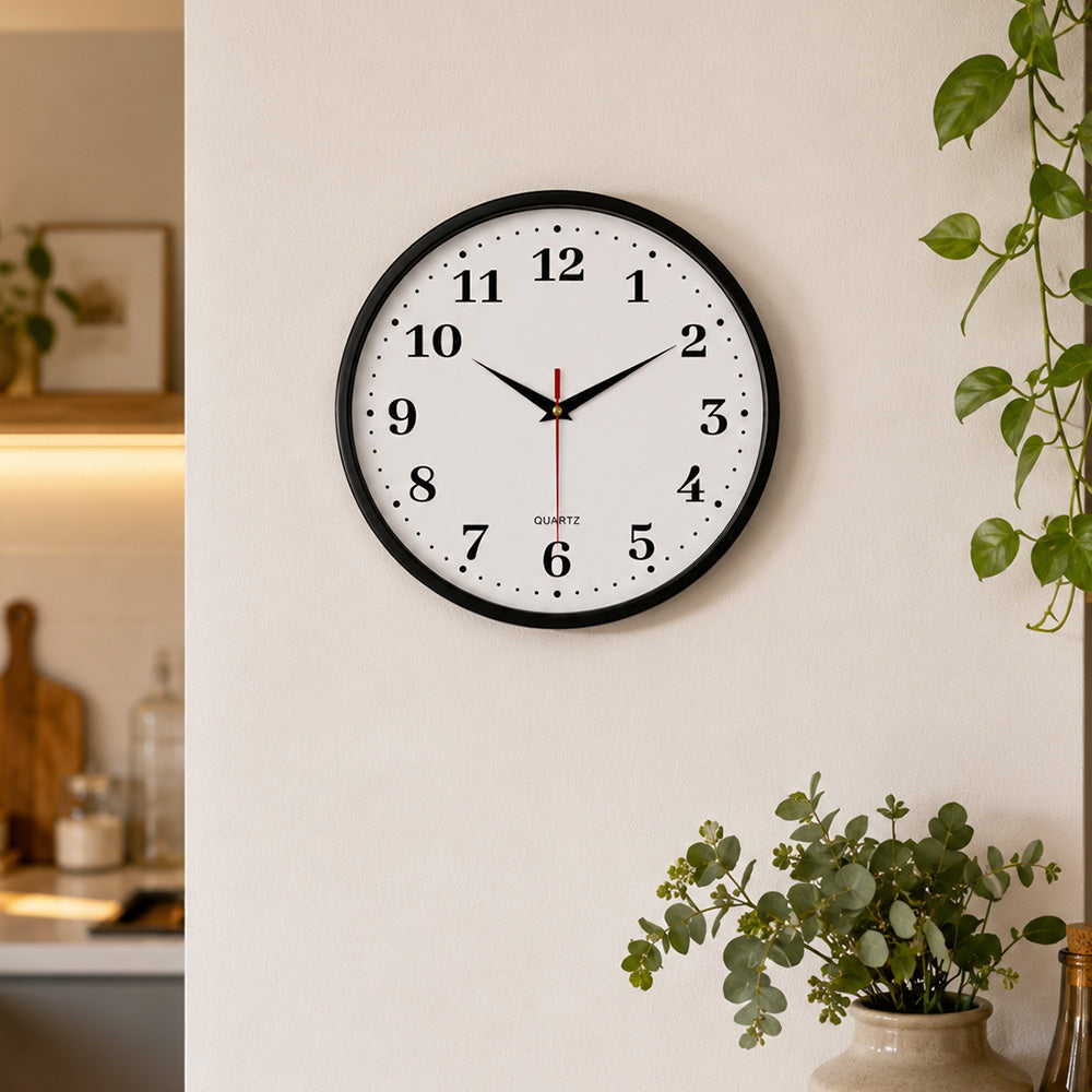 Horloge murale ronde Brest cadran blanc chiffres noirs
